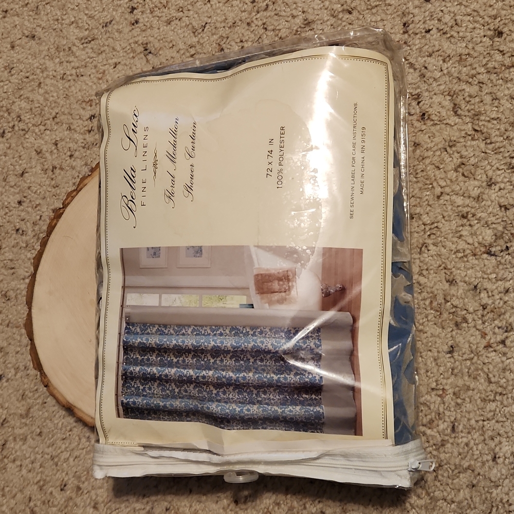 Bella Lux Fine Linens Floral Medallion Shower Curtain Blue Silver NEW